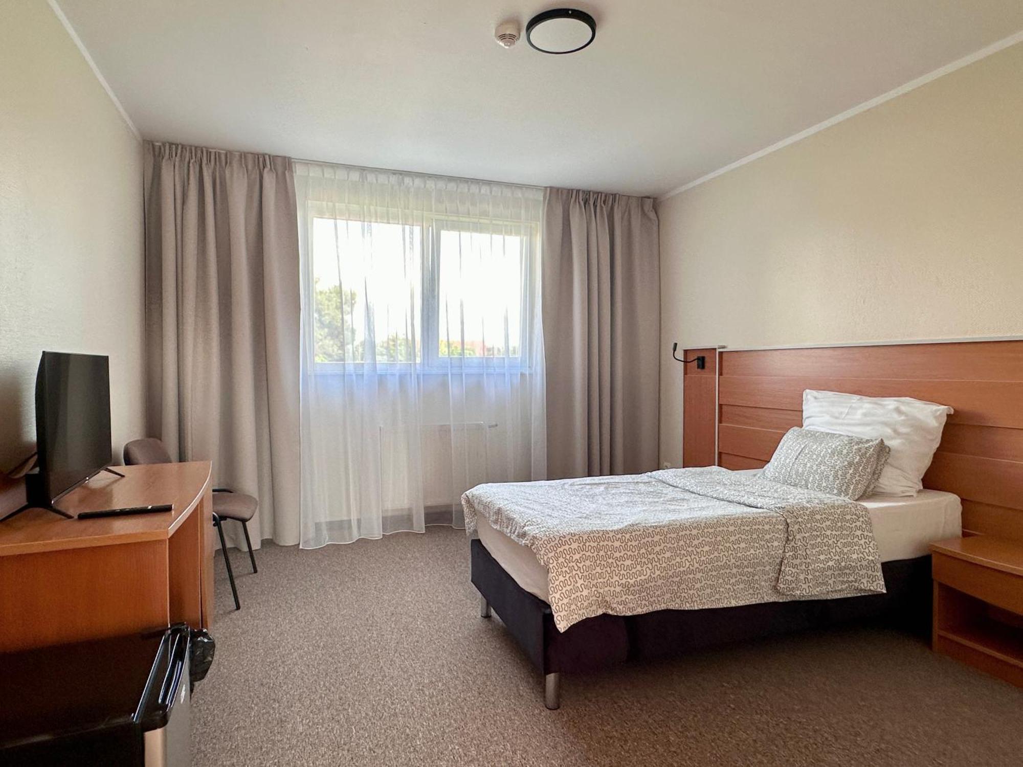 Karat Bed and Breakfast Malbork Buitenkant foto