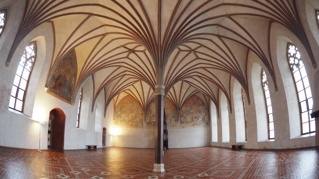 Karat Bed and Breakfast Malbork Buitenkant foto