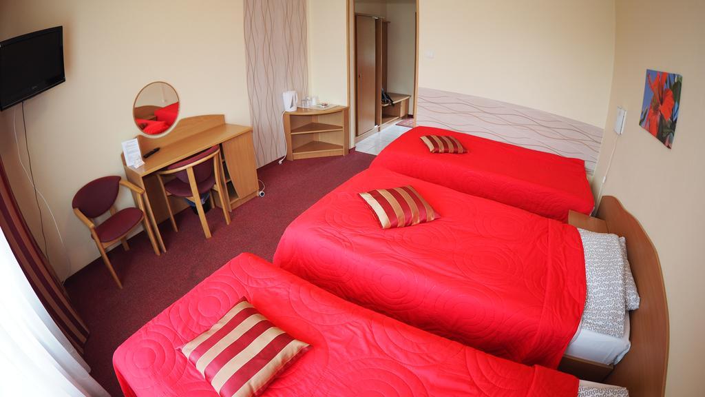 Karat Bed and Breakfast Malbork Buitenkant foto