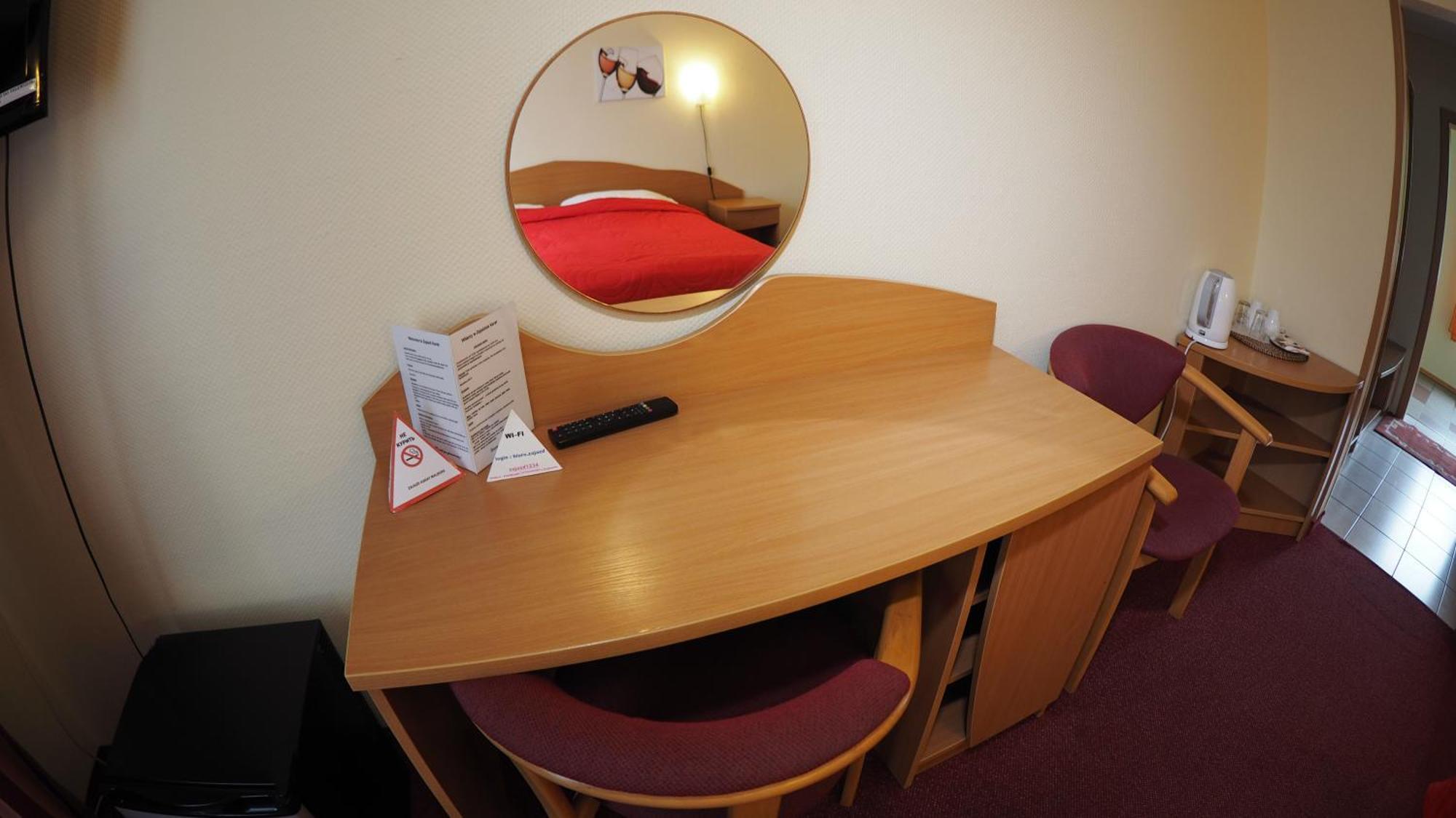 Karat Bed and Breakfast Malbork Buitenkant foto